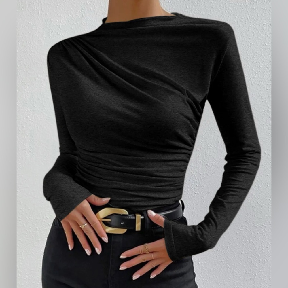 NWT Women’s Commense ‘Ruching Long Sleeve Top’ for sale (Size M)!